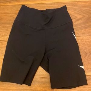 Sport/biker shorts